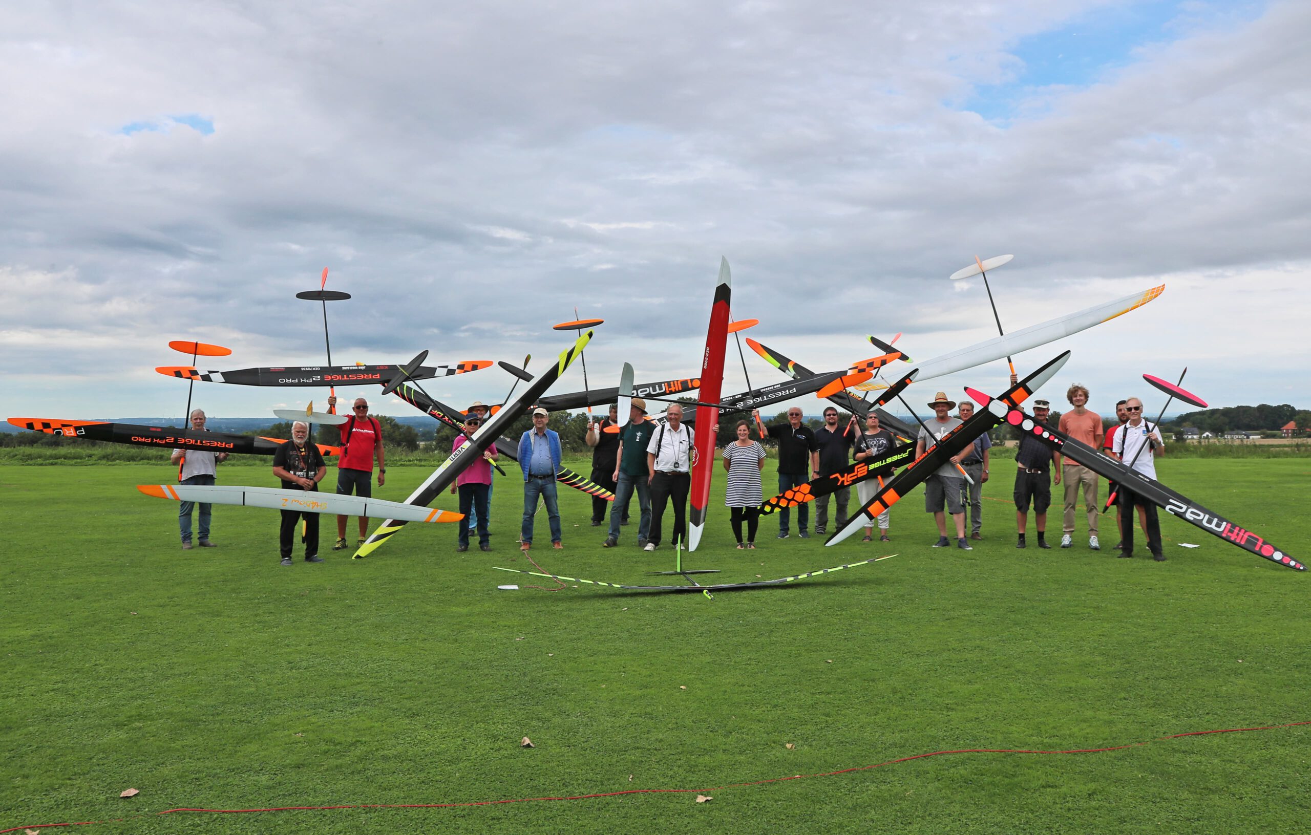 Hans Werner Sonntag gewinnt F5J Wettbewerb 2024 beim MFSC Soest